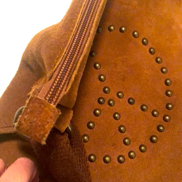 Suede crossbody bag. - Picture 7 of 7